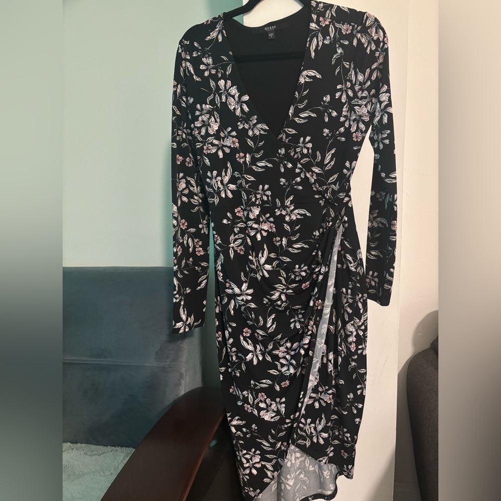 Guess Black and White Floral Long Sleeve Dress